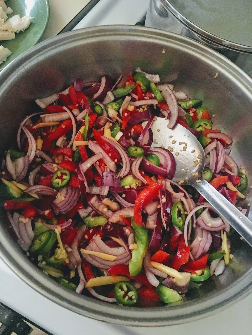 Hunan Garden Restaurant | restaurant | 900 Emerald Bay Rd, South Lake Tahoe, CA 96150, USA | 5305445868 OR +1 530-544-5868