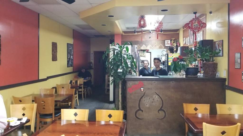 Dokluck Thai Food | restaurant | 1772 S Barranca Ave, Glendora, CA 91740, USA | 6269381078 OR +1 626-938-1078