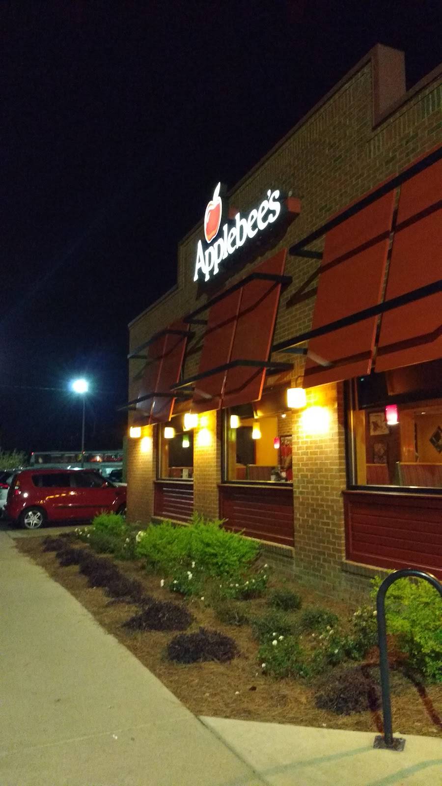 Applebees Grill + Bar | restaurant | 3229 Gentian Blvd, Columbus, GA 31907, USA | 7065636116 OR +1 706-563-6116