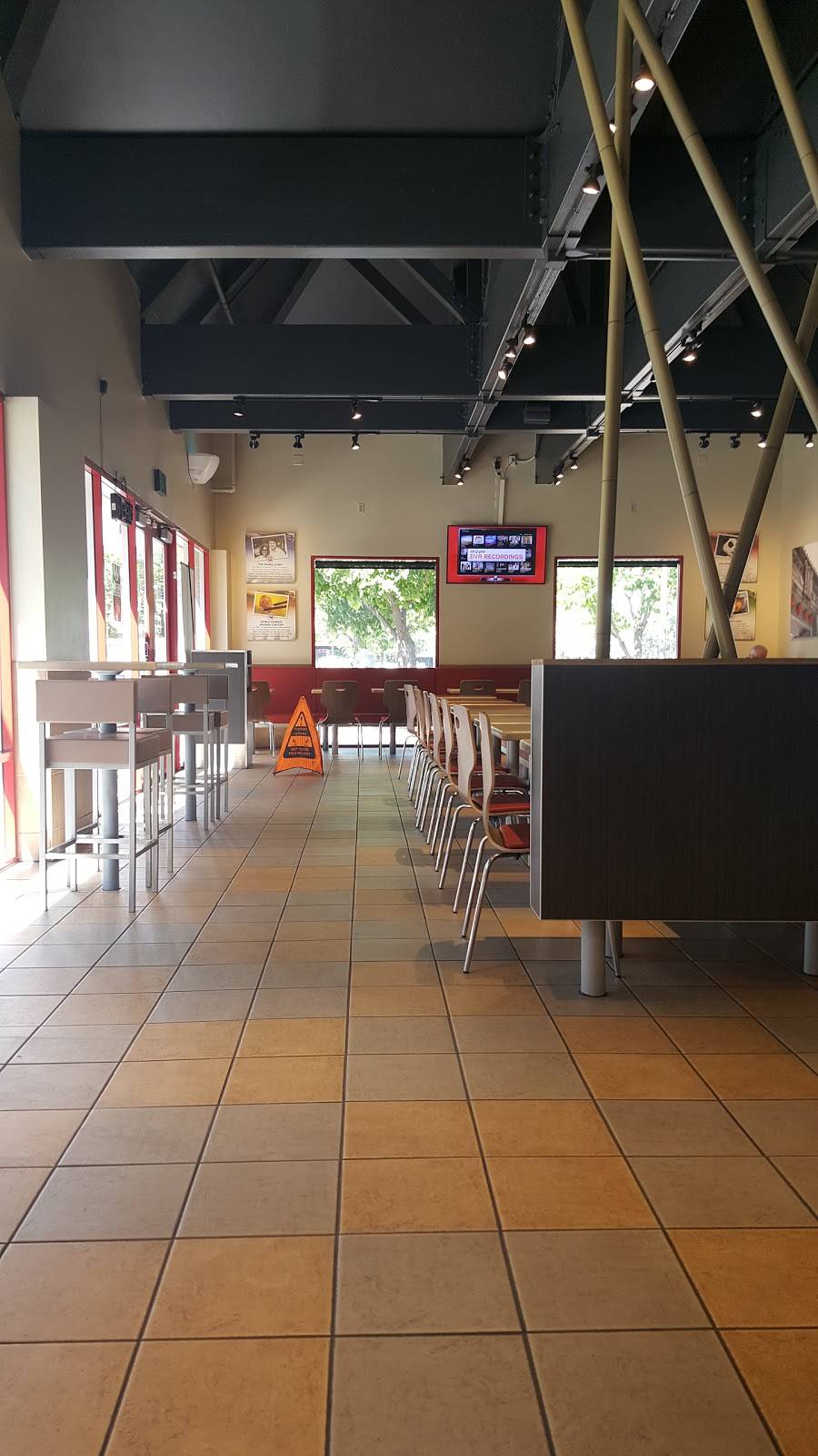 Panda Express | meal takeaway | 2020 Santa Rosa Ave, Santa Rosa, CA 95407, USA | 7075736886 OR +1 707-573-6886