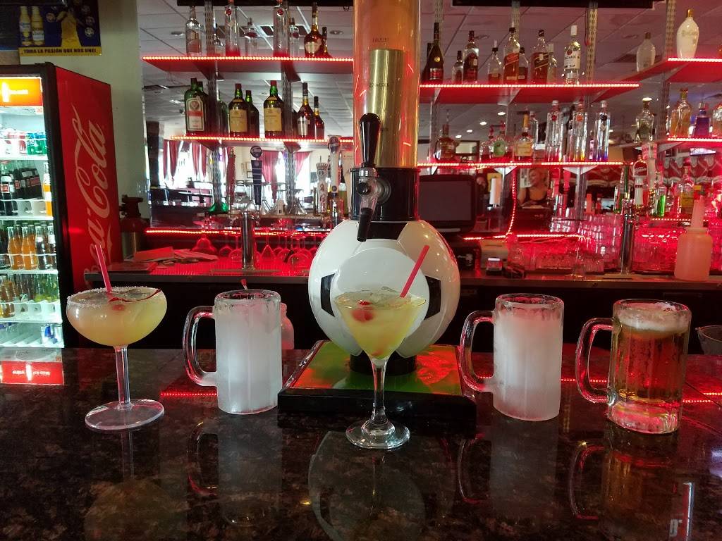 Balones GP Restaurant & Bar | restaurant | 540 S Carrier Pkwy suite 700, Grand Prairie, TX 75051, USA | 9722642336 OR +1 972-264-2336