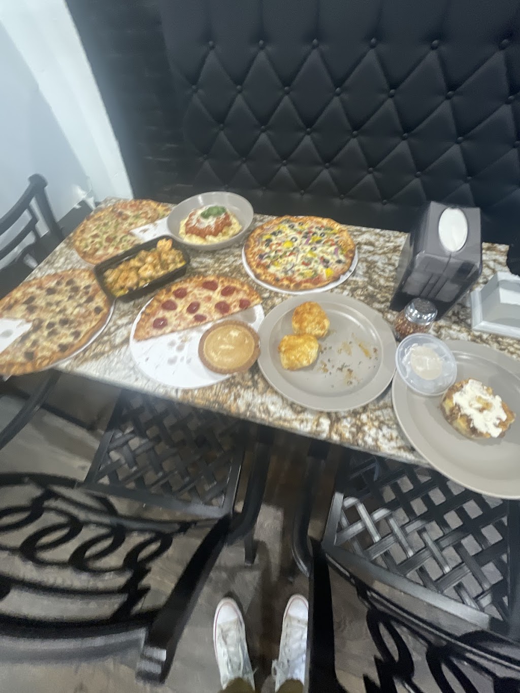 Chefrocks | restaurant | 6500 Riverview Ave, Baltimore, MD 21222, USA | 4437566148 OR +1 443-756-6148