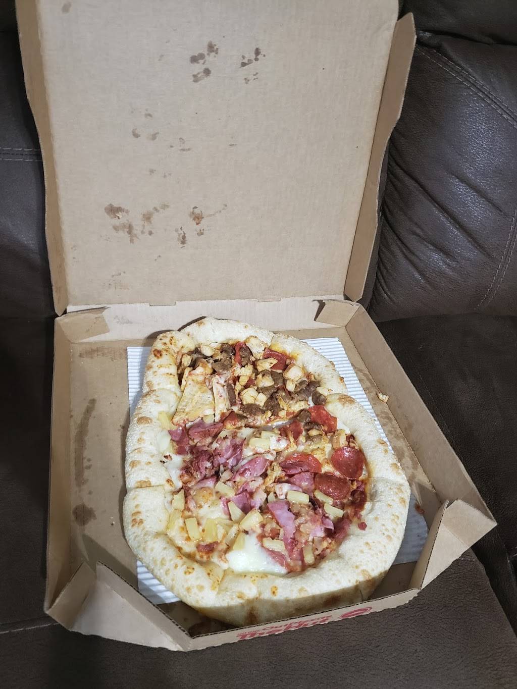 Pizza Hut | meal takeaway | 1475 GA-20 Ste 201, Lawrenceville, GA 30043, USA | 7709627575 OR +1 770-962-7575