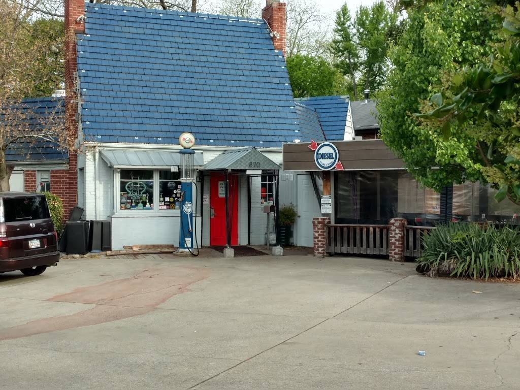 Diesel Filling Station | restaurant | 870 North Highland Avenue Northeast, Atlanta, GA 30306, USA | 4048151820 OR +1 404-815-1820
