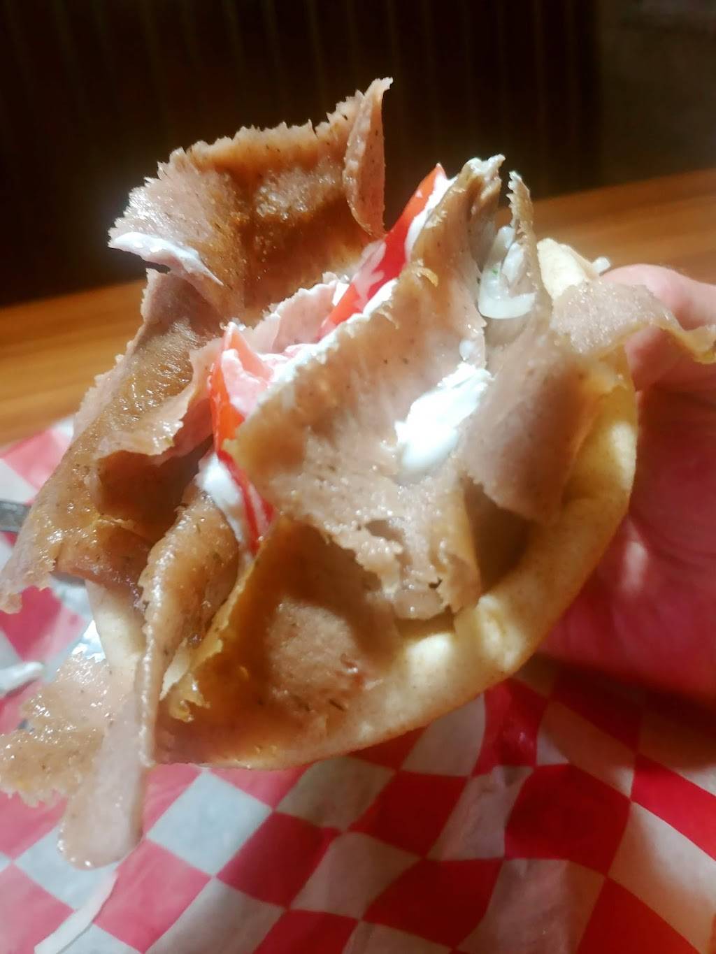 Nicks Red Hots Aurora | restaurant | 4408 E New York St, Aurora, IL 60504, USA | 6305858900 OR +1 630-585-8900