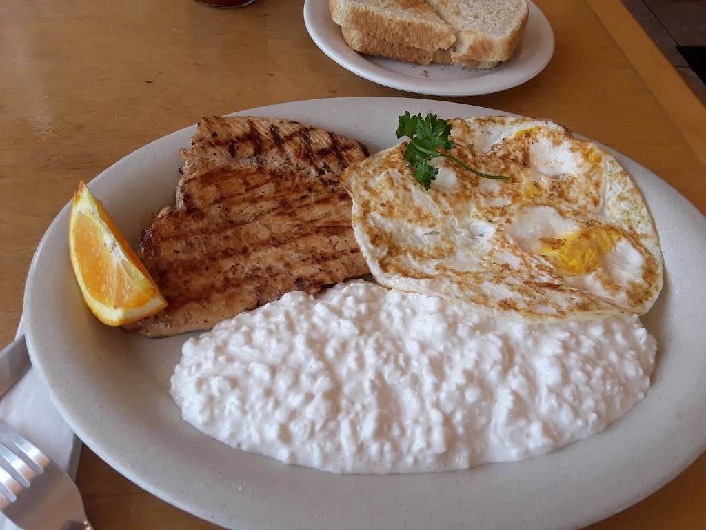 Toms Place Costa Mesa | restaurant | 799 W 17th St, Costa Mesa, CA 92627, USA | 9496469301 OR +1 949-646-9301