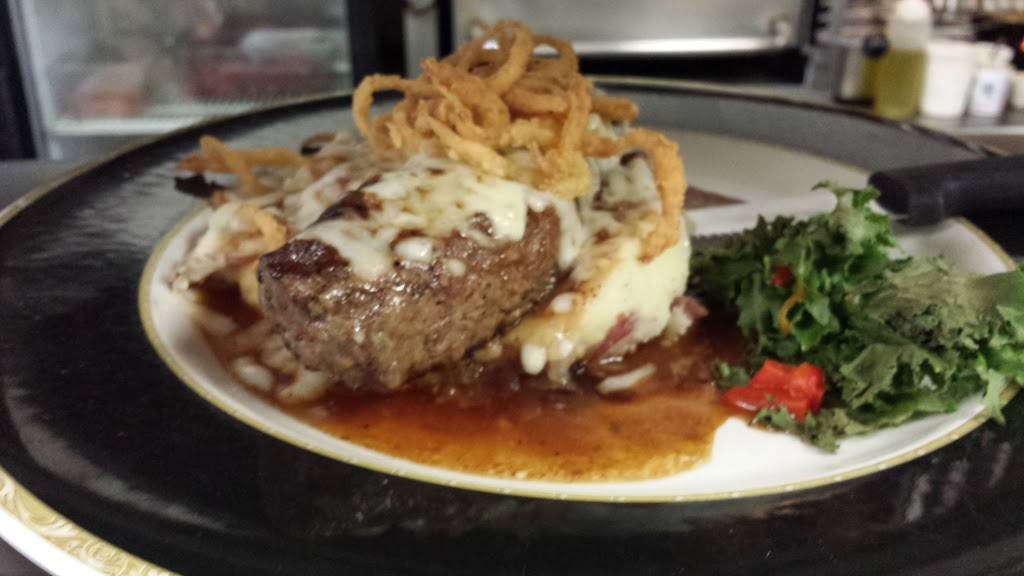 Enzos Restaurant & Banquet | restaurant | 2918 Elm Rd NE, Warren, OH 44483, USA | 3303723314 OR +1 330-372-3314