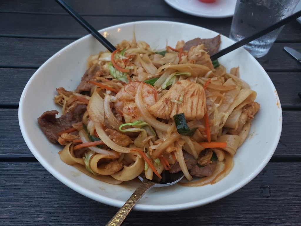 Wok Star Chinese | restaurant | 8041 Walnut Hl Ln suite 854, Dallas, TX 75231, USA | 9729611168 OR +1 972-961-1168