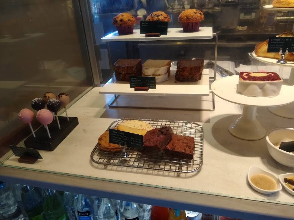 Starbucks | cafe | 449 OH-125, Cincinnati, OH 45255, USA | 5135280146 OR +1 513-528-0146