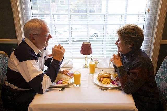 Tarragon | restaurant | 125 S Atherton St, State College, PA 16801, USA | 8142312100 OR +1 814-231-2100