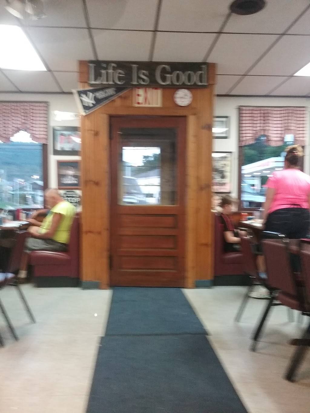 T As Place | restaurant | 249 Delaware St, Walton, NY 13856, USA | 6078657745 OR +1 607-865-7745