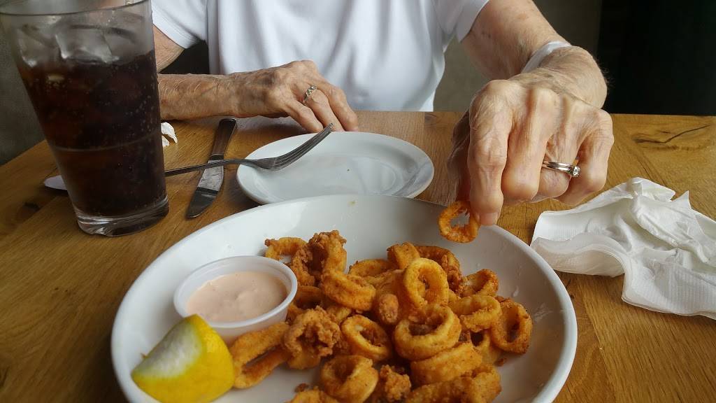 Steamer Seafood | restaurant | 801 State St, Bowling Green, KY 42101, USA | 2707832637 OR +1 270-783-2637