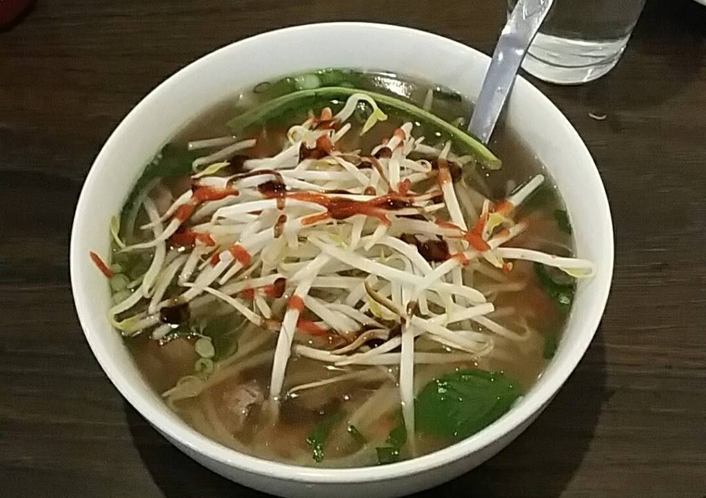 Nam Wah Chinese & Vietnamese Cuisine | restaurant | 392 W Bagley Rd, Berea, OH 44017, USA | 4402438181 OR +1 440-243-8181