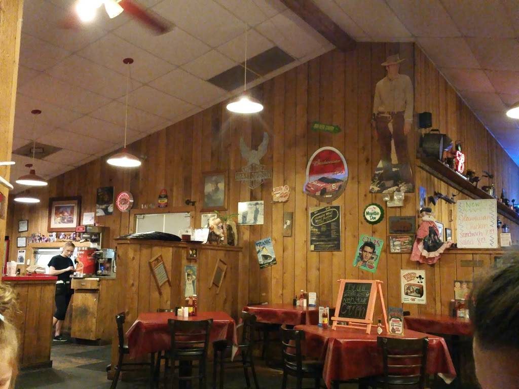 Brads Bar-B-Q | restaurant | 6540 US-64, Oakland, TN 38060, USA | 9014660545 OR +1 901-466-0545