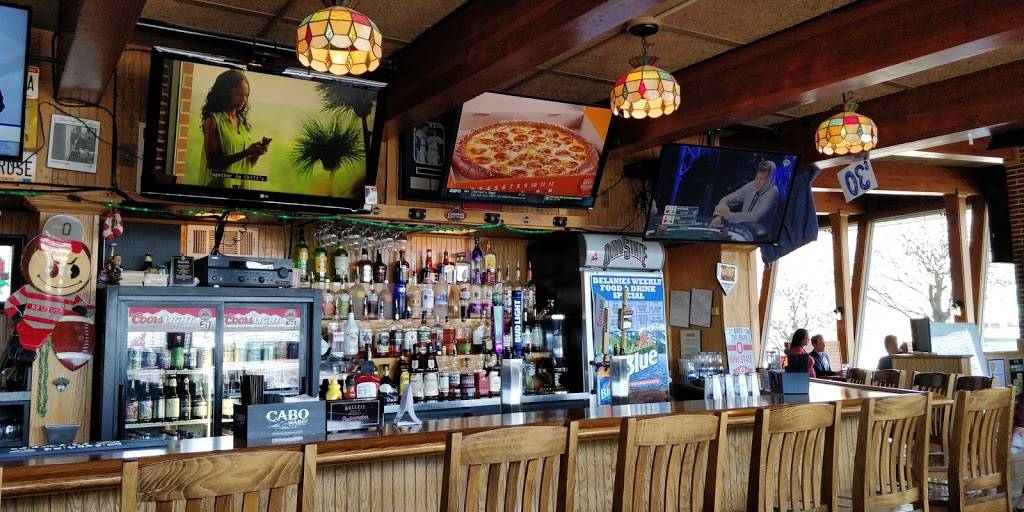 Delanies Neighborhood Grille | restaurant | 67 West Ave, Tallmadge, OH 44278, USA | 3306302888 OR +1 330-630-2888