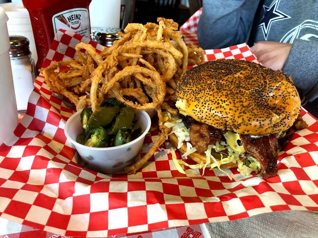 Chips Old Fashioned Hamburgers | restaurant | 6115 La Vista Dr, Dallas, TX 75214, USA | 4693340785 OR +1 469-334-0785