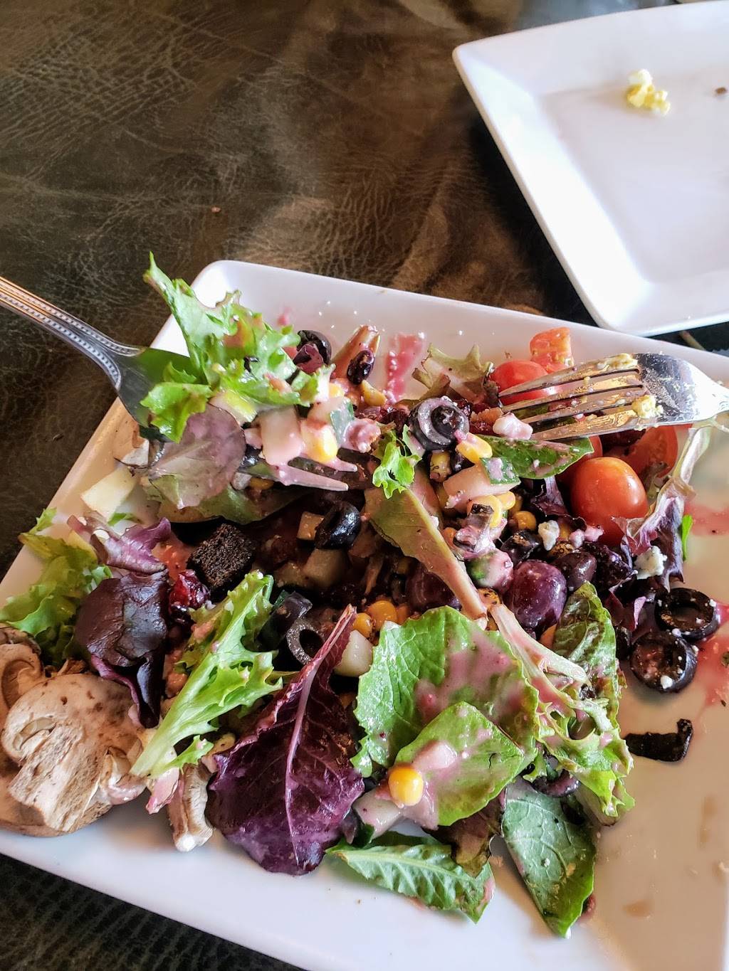 Ruby Tuesday | restaurant | 1201 N Military Hwy, Norfolk, VA 23502, USA | 7574615116 OR +1 757-461-5116