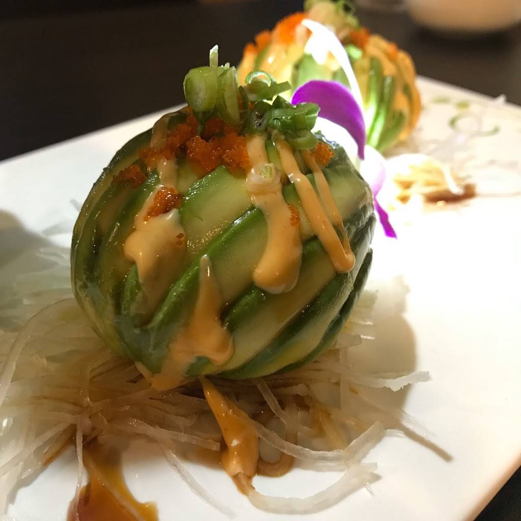 Ninja Sushi & Thai | restaurant | 2575 SW 42nd St #109, Ocala, FL 34471, USA | 3522911139 OR +1 352-291-1139