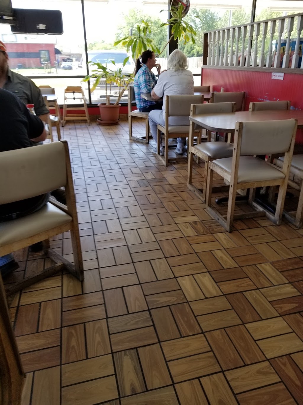 DCs Restaurant | restaurant | 7850 Tanner Williams Rd #8304, Mobile, AL 36608, USA | 2516334110 OR +1 251-633-4110