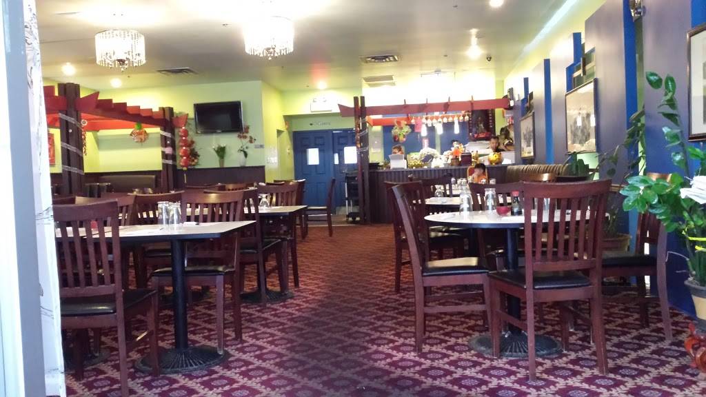 Le Pin DAsie | restaurant | 1200 Rue Des Cascades O, Saint-Hyacinthe, QC J2S 3H1, Canada | 4507736666 OR +1 450-773-6666