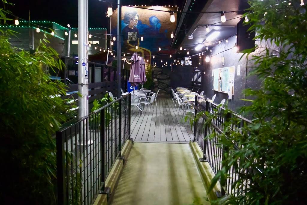 El Costeño | restaurant | 2015 E Union St, Seattle, WA 98122, USA | 2064762755 OR +1 206-476-2755