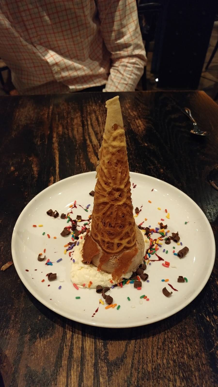 The Commoner | restaurant | 620 William Penn Pl, Pittsburgh, PA 15219, USA | 4122304800 OR +1 412-230-4800