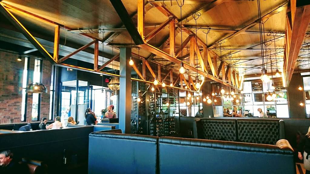 Milestones | restaurant | 3529 Wyecroft Rd, Oakville, ON L6L 0B7, Canada | 9058276955 OR +1 905-827-6955