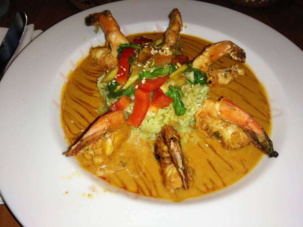 Los Moles | restaurant | 1320 65th St, Emeryville, CA 94608, USA | 5102856635 OR +1 510-285-6635