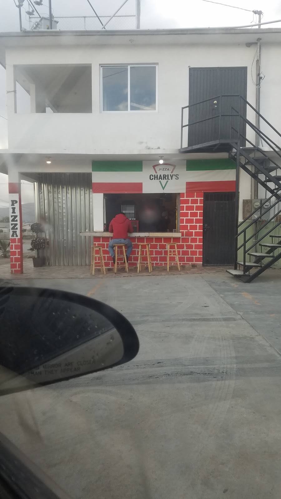 Charlys Pizza | restaurant | Granjas Familiares del Matamoros, 22203 Tijuana, B.C., Mexico | 016648191565 OR +52 664 819 1565