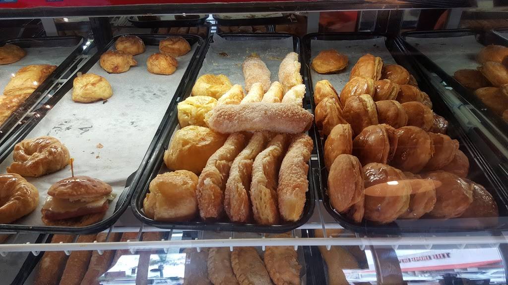 Pinecrest Bakery - Bird Road West | bakery | 11375 SW 40th St, Miami, FL 33165, USA | 3052289222 OR +1 305-228-9222