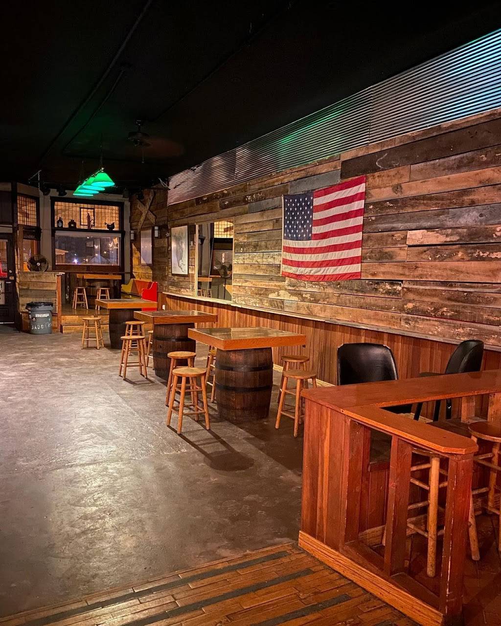 Bar One | restaurant | 122 Davis Ave, Elkins, WV 26241, USA | 3046365920 OR +1 304-636-5920