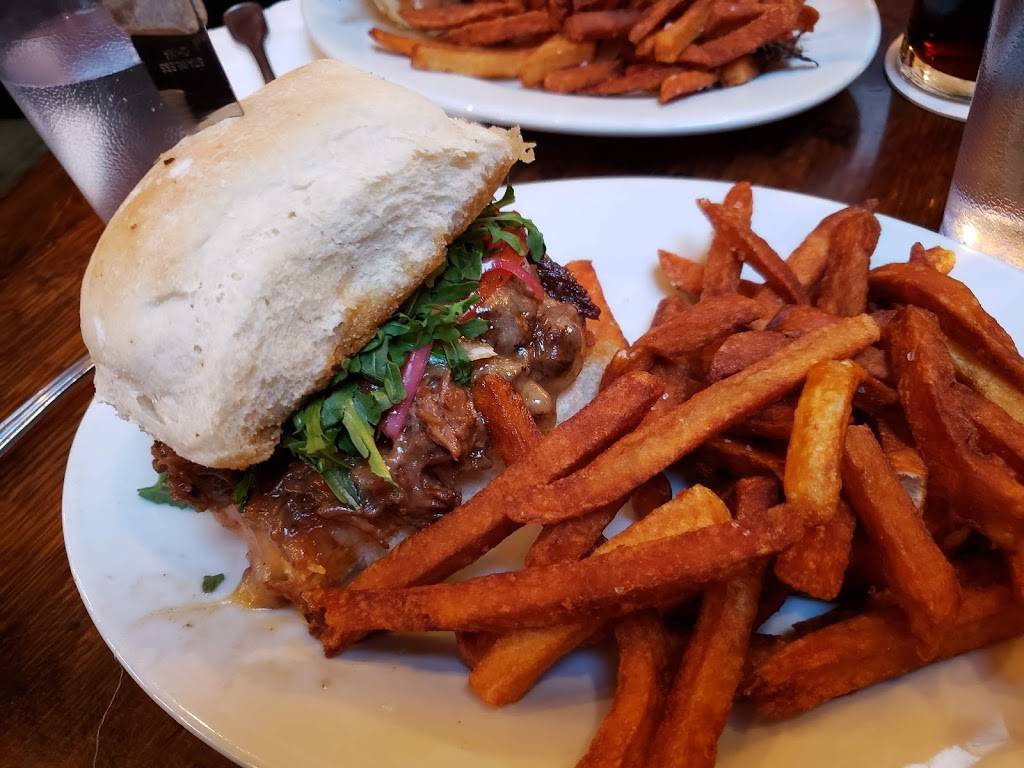 T.C. OLearys | restaurant | 2926 NE Alberta St, Portland, OR 97211, USA | 5034775969 OR +1 503-477-5969