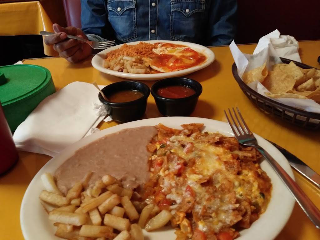 El Comal Restaurant | restaurant | 1411 N Belt Line Rd, Irving, TX 75061, USA | 9727902662 OR +1 972-790-2662