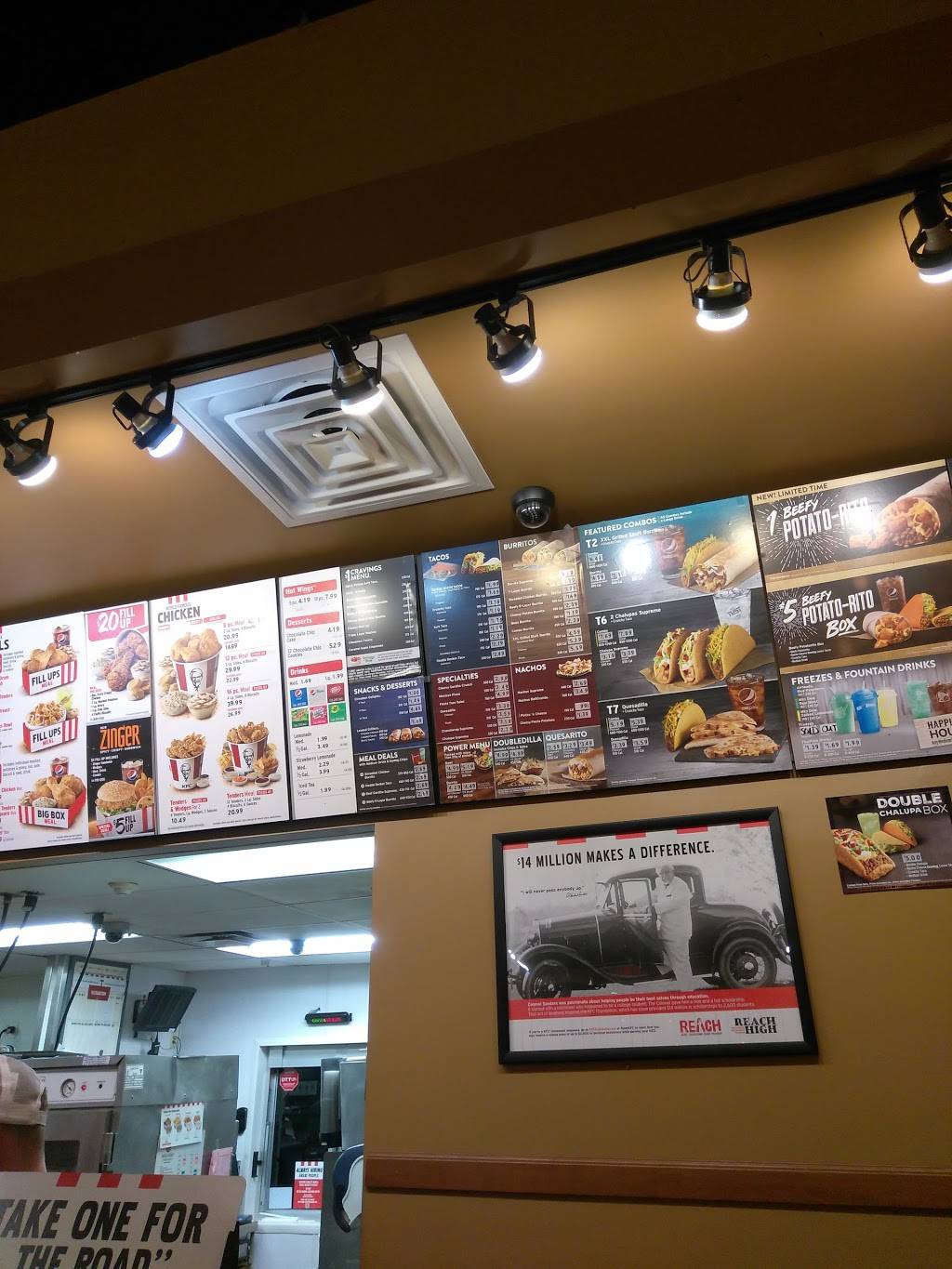 Taco Bell/KFC | restaurant | 947 S Township Line Rd, Royersford, PA 19468, USA | 6107924135 OR +1 610-792-4135