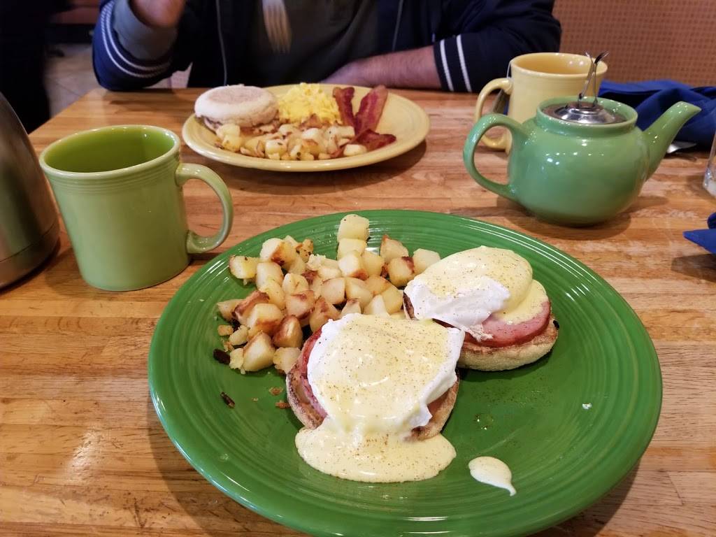 J. Christophers | restaurant | 2100 21st Ave S, Nashville, TN 37212, USA | 6159531729 OR +1 615-953-1729