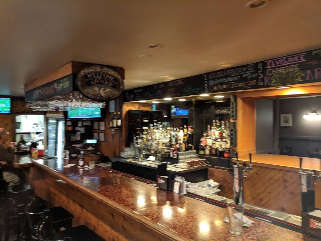 Mudflats Bar & Grill | restaurant | 31 Columbus St, Galena, OH 43021, USA | 7409655700 OR +1 740-965-5700