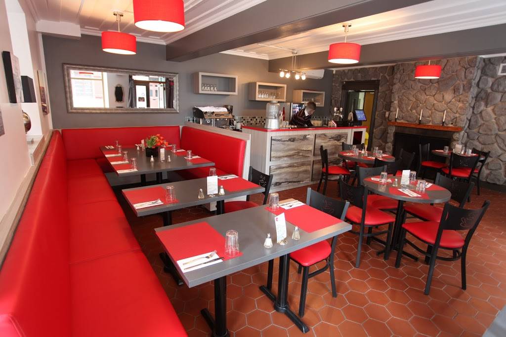 La Pizz Saint-Pierre | meal takeaway | 33 Rue Saint-Pierre, Québec, QC G1K 3Z5, Canada | 4186923003 OR +1 418-692-3003