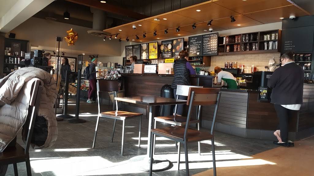 Starbucks | cafe | 930 Hopmeadow Rd, Simsbury, CT 06070, USA | 8606517957 OR +1 860-651-7957