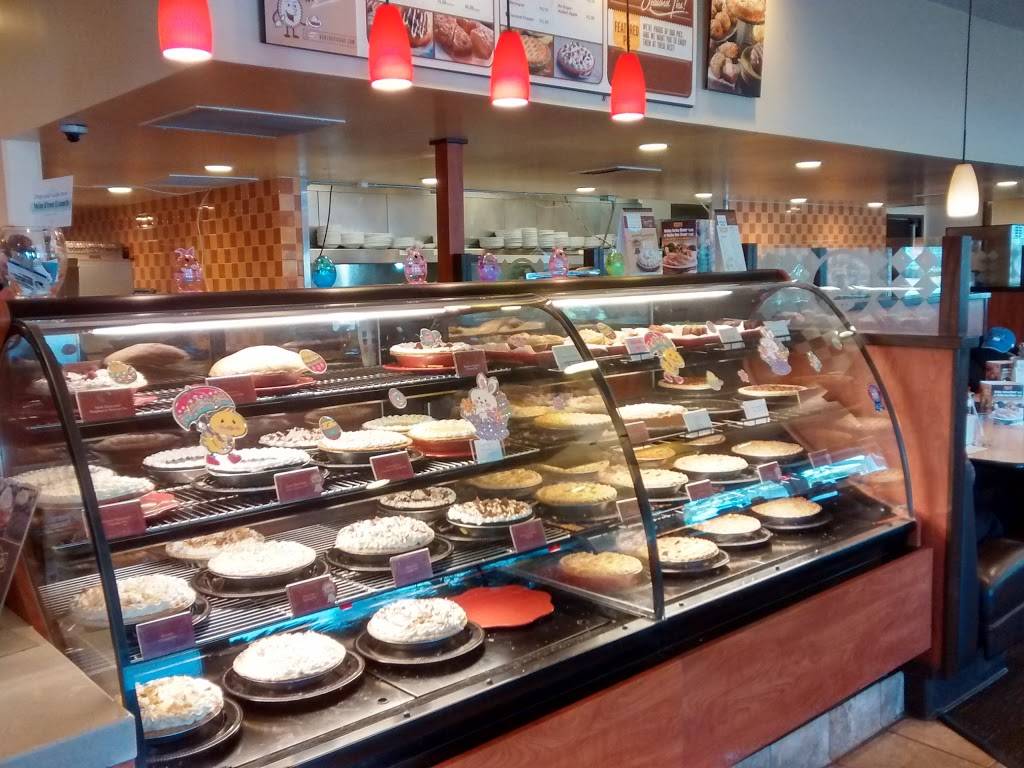 Cocos Bakery Restaurant | bakery | 150 E Hamilton Ave, Campbell, CA 95008, USA | 4088665377 OR +1 408-866-5377