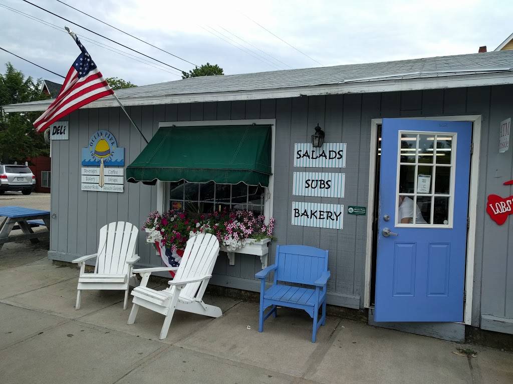 Ocean Park Subs & Grocery | restaurant | 69 Seaside Ave, Old Orchard Beach, ME 04064, USA | 2079340446 OR +1 207-934-0446