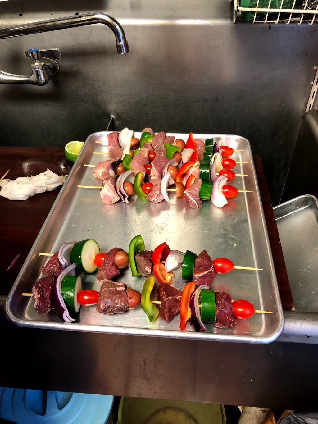 A 90 Millas Café | restaurant | 2676 W 12th Ave, Hialeah, FL 33010, USA | 7869756035 OR +1 786-975-6035