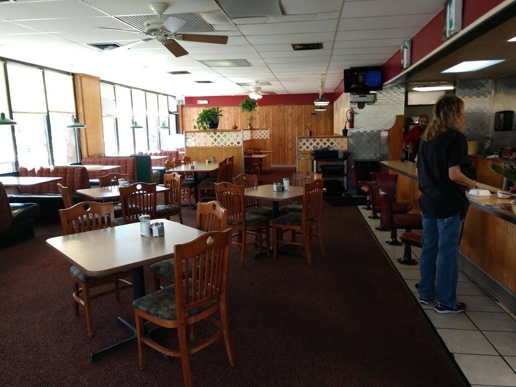 Mamas cafe | restaurant | 6025 Parkway Dr #160, Commerce City, CO 80022, USA | 3033445984 OR +1 303-344-5984