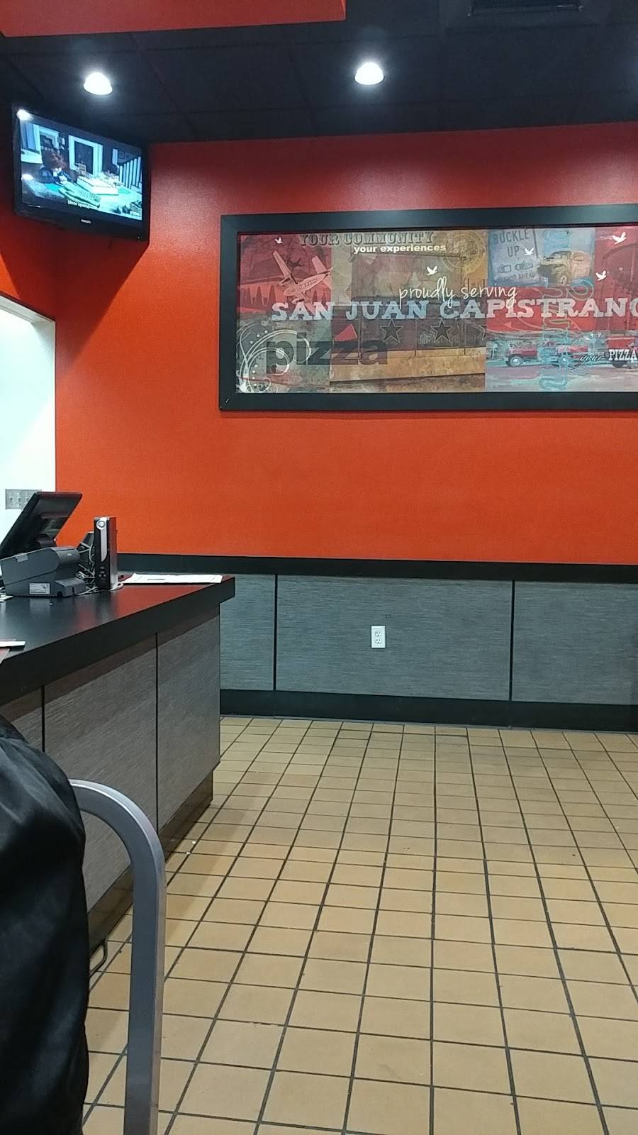 Pizza Hut | restaurant | 32095 Camino Capistrano, San Juan Capistrano, CA 92675, USA | 9494960051 OR +1 949-496-0051