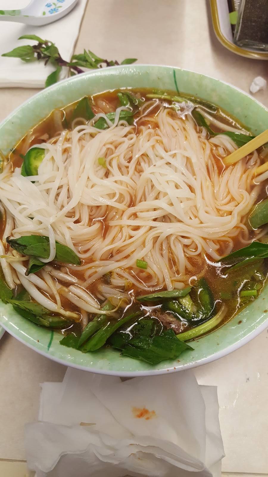 Pho King Vietnamese Restaurant | restaurant | 823 California Ave, Wahiawa, HI 96786, USA | 8086215499 OR +1 808-621-5499