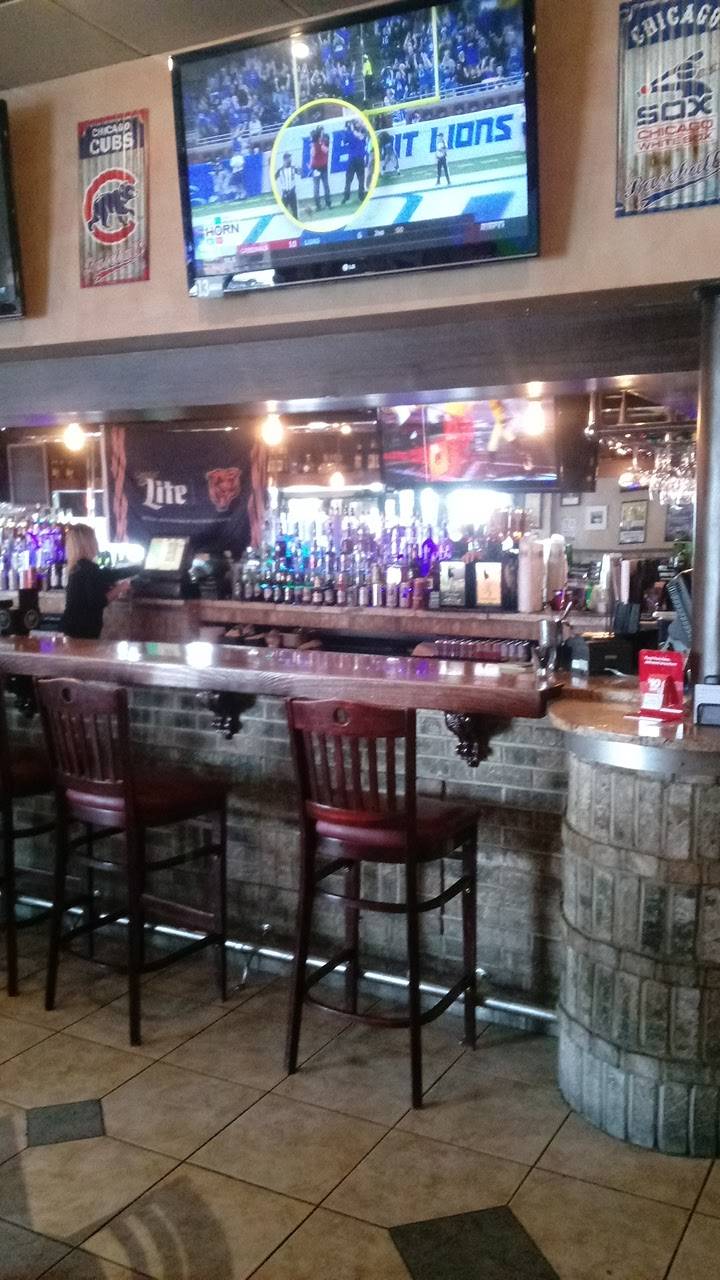 Mullen’s Bar & Grill | restaurant | 8313 W Lawrence Ave, Norridge, IL 60706, USA | 7084523190 OR +1 708-452-3190