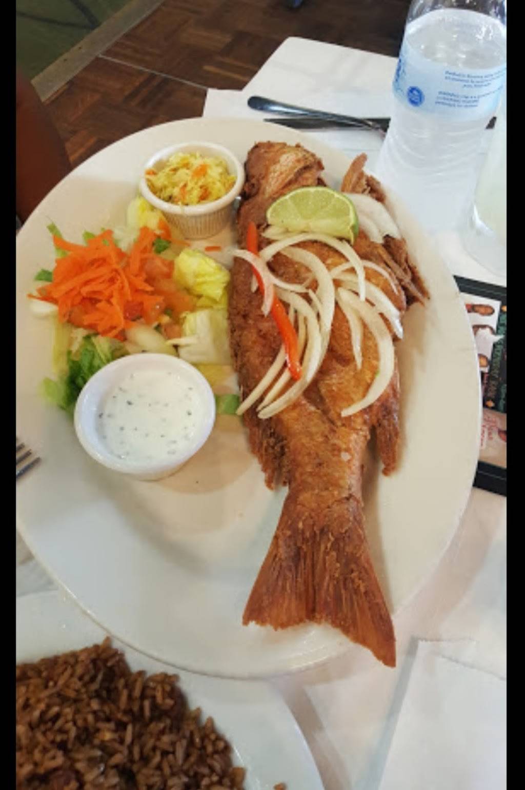 Sak Pase Restaurant | restaurant | 18900 SW 114th Ave, Miami, FL 33157, USA | 7867018930 OR +1 786-701-8930