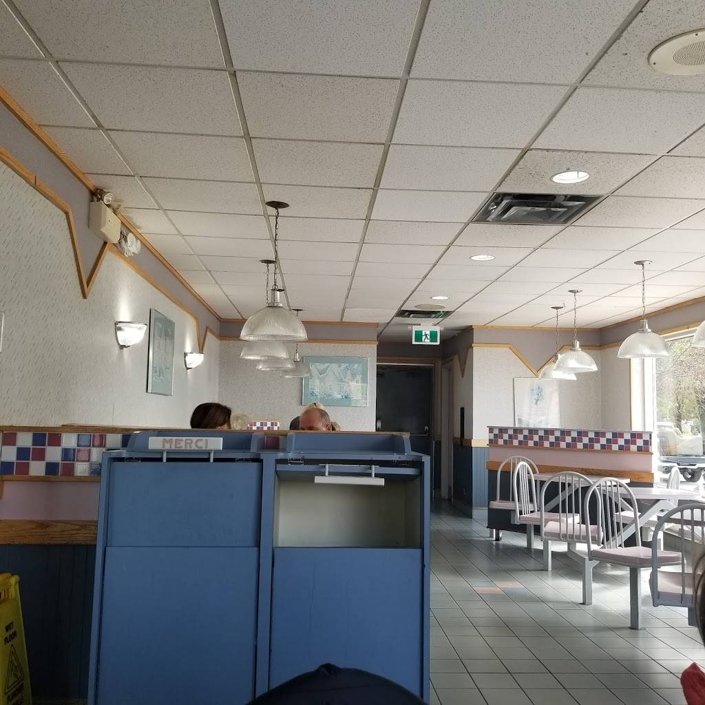 PFK | meal takeaway | 1117 Boulevard Manseau, Joliette, QC J6E 3G7, Canada | 4507596444 OR +1 450-759-6444