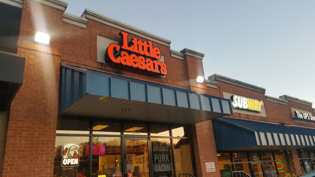Little Caesars Pizza | meal takeaway | 4128 Fort Henry Dr Ste B, Kingsport, TN 37663, USA | 4232393900 OR +1 423-239-3900