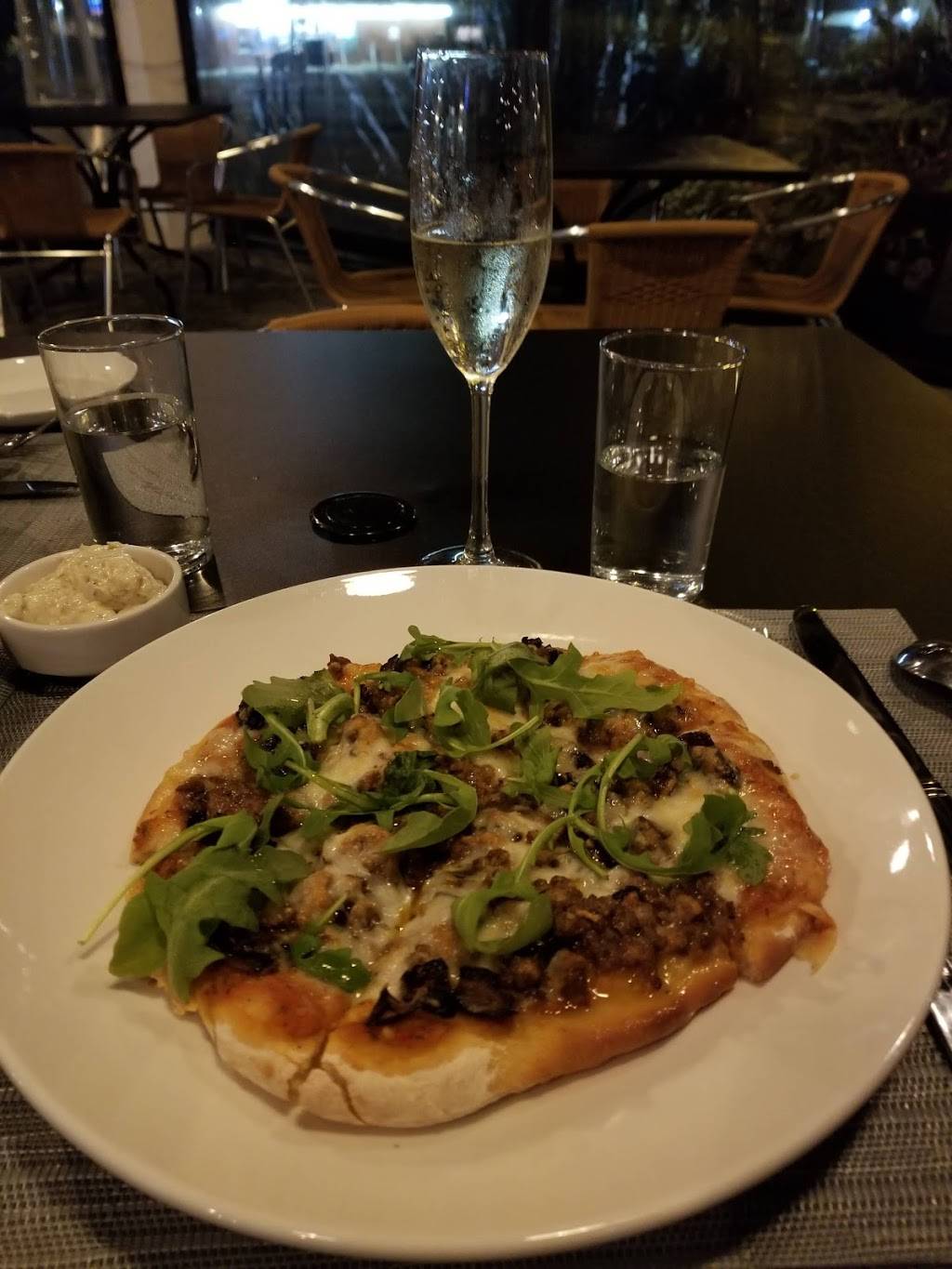 Nikanos | restaurant | 173 Main St, Ogunquit, ME 03907, USA | 2076461112 OR +1 207-646-1112