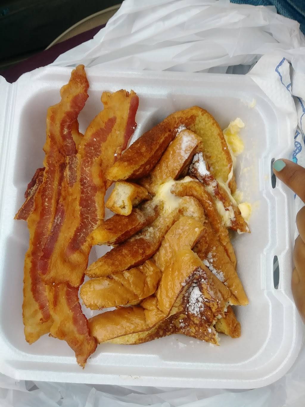 DCracked Egg | restaurant | 2044 Atlantic Ave, Chesapeake, VA 23324, USA | 7575433447 OR +1 757-543-3447